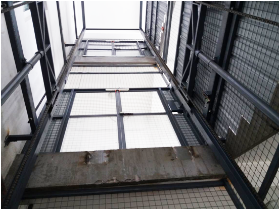 導(dǎo)軌式升降平臺(tái)